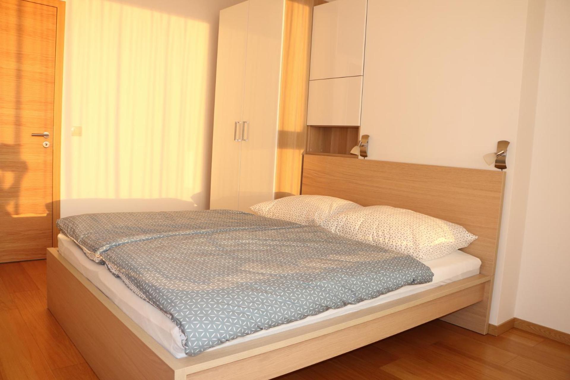 Panorama City Apartment With Free Parking Братислава Екстериор снимка