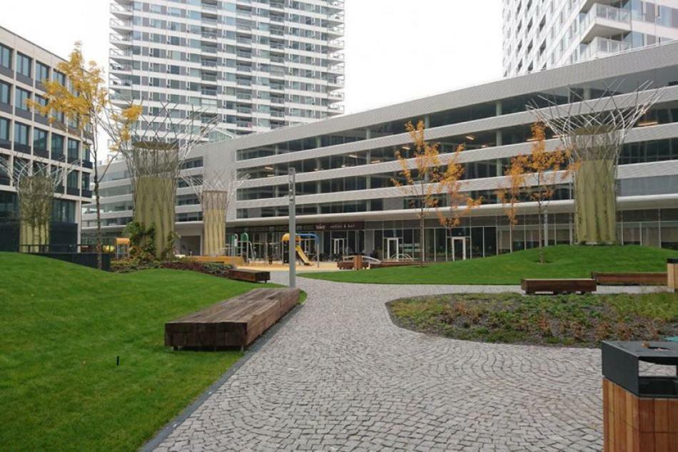 Panorama City Apartment With Free Parking Братислава Екстериор снимка